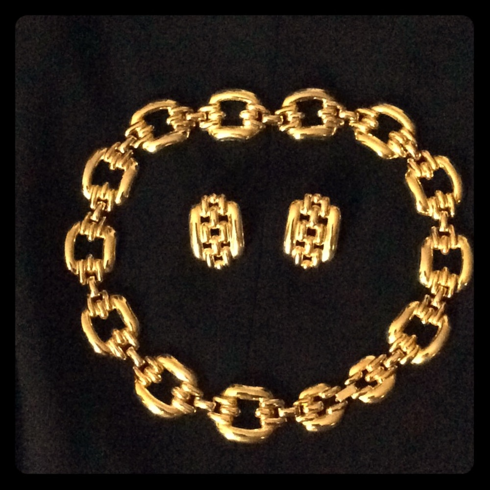 Necklace and Earring Set